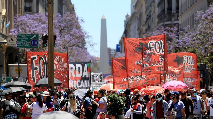 Corte de calle en Obelisco de Unidad Piquetera Continúa el plan de